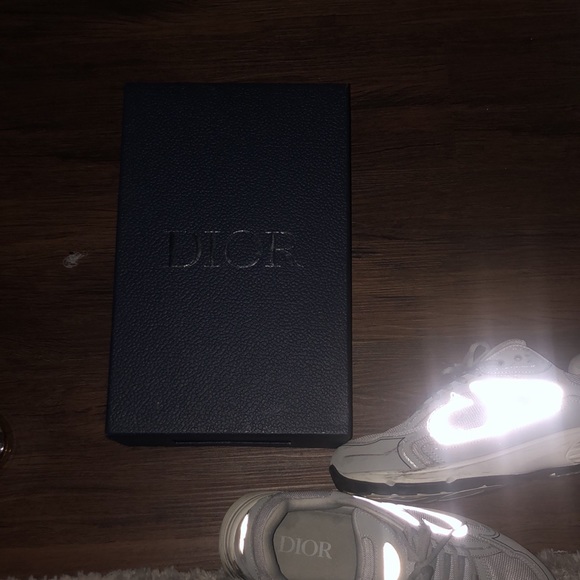 Dior- B30 - Picture 4 of 4